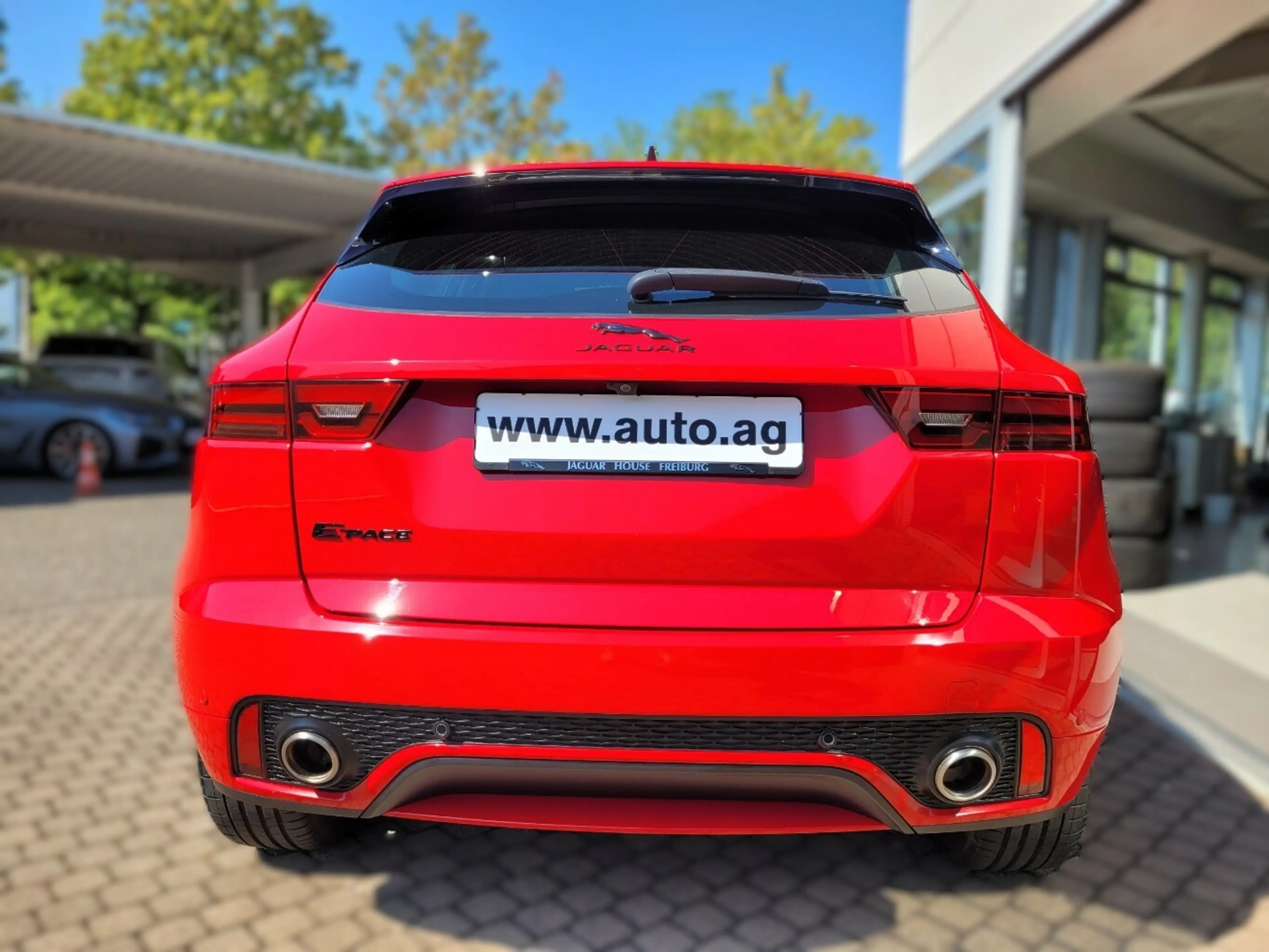 Jaguar E-Pace P250 R-Dynamic S AWD*Standheizung*360°Kamera* — photo 5