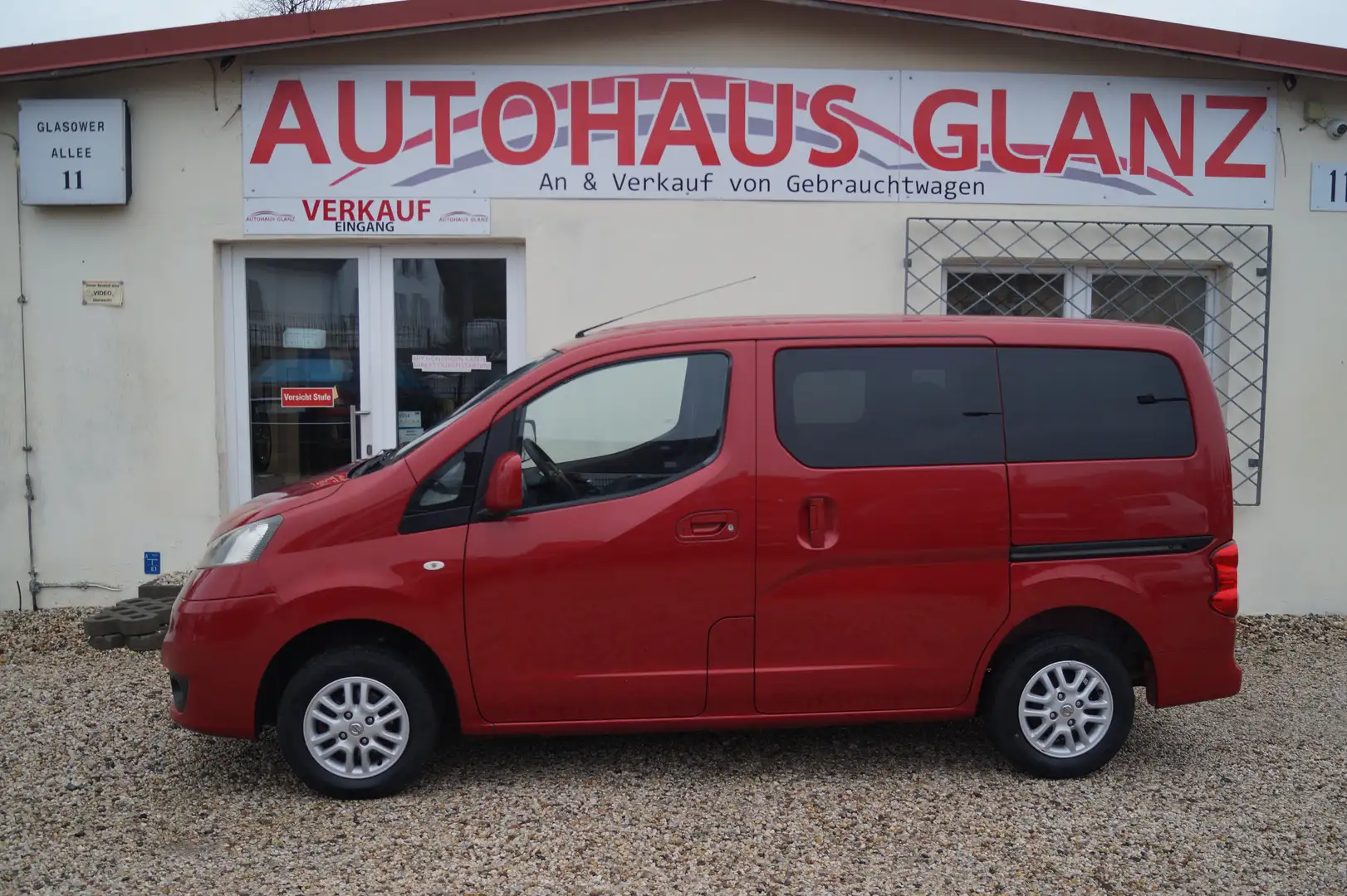 Nissan Evalia Evalia Premium 1.Hand*7-Sitzer* Roşu - 2