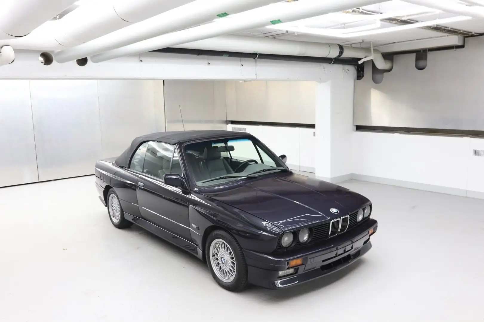 BMW M3 Cabrio großer Service neu 1 of 786 Macaublau Blau - 2