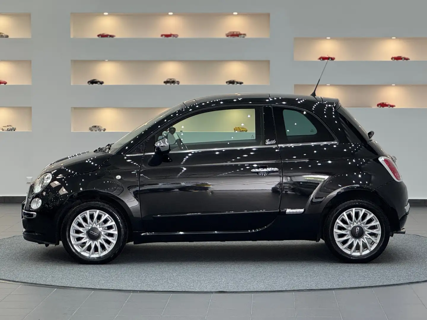 Fiat 500 500 by GUCCI   *Sondermodell* Schwarz - 2