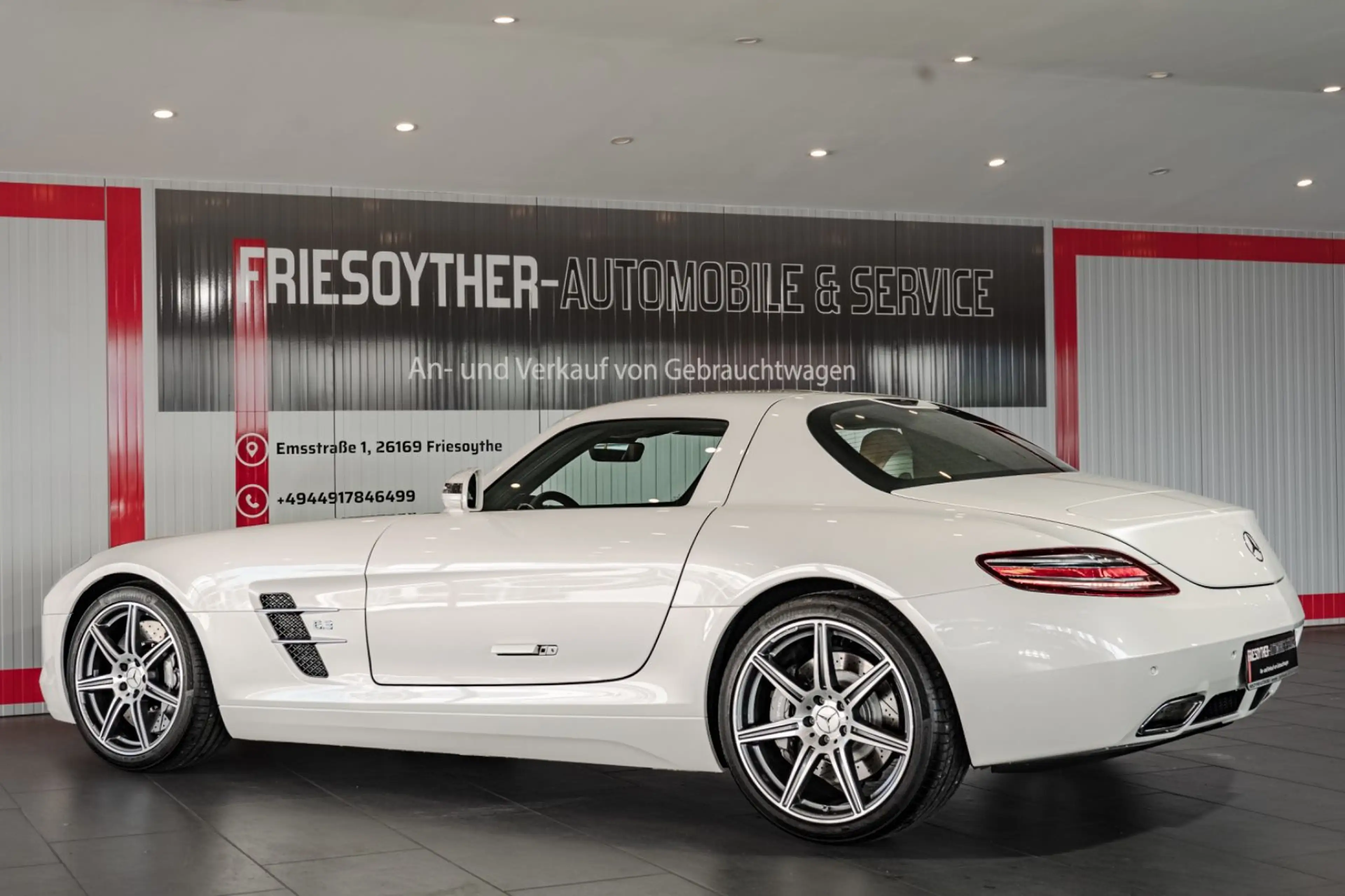 Mercedes-Benz SLS Coupe einzigartige Farbkombi Sammlerfzg — photo 9