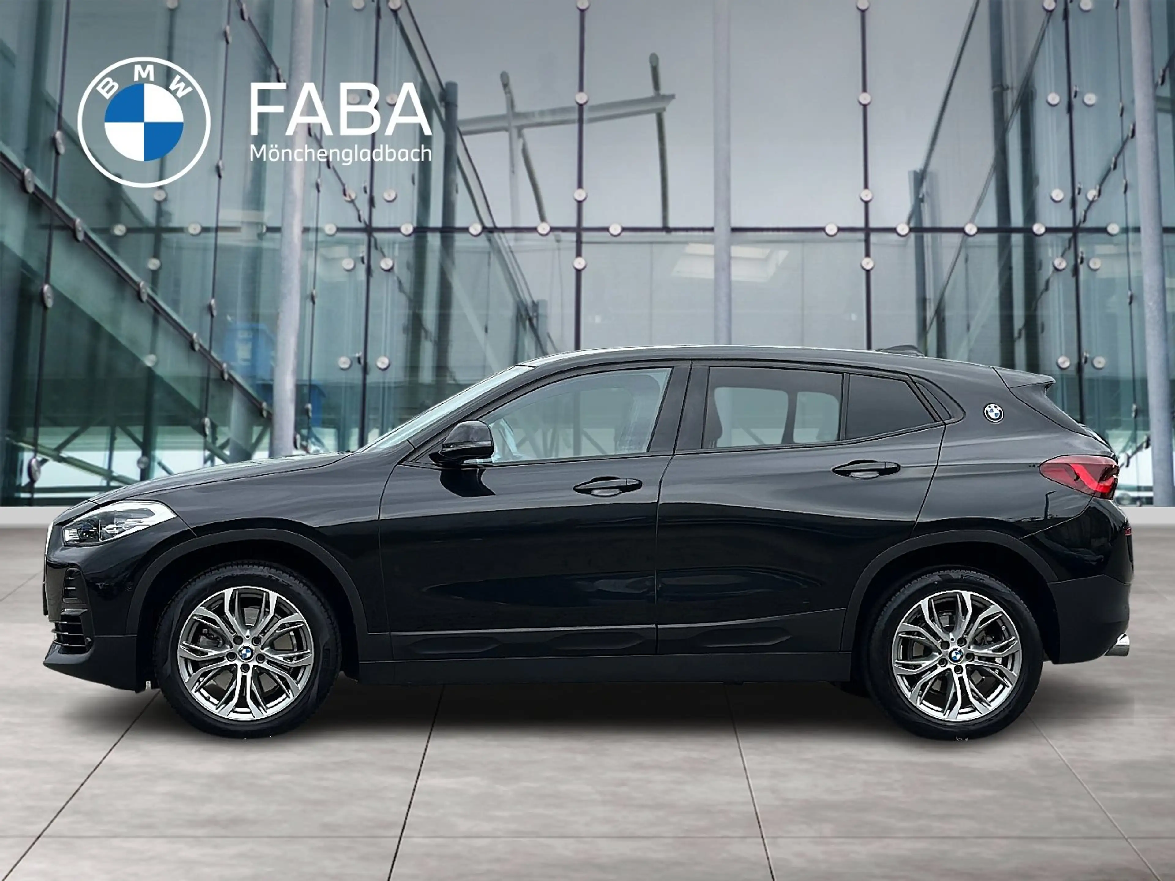 BMW X2 sDrive20i — photo 5