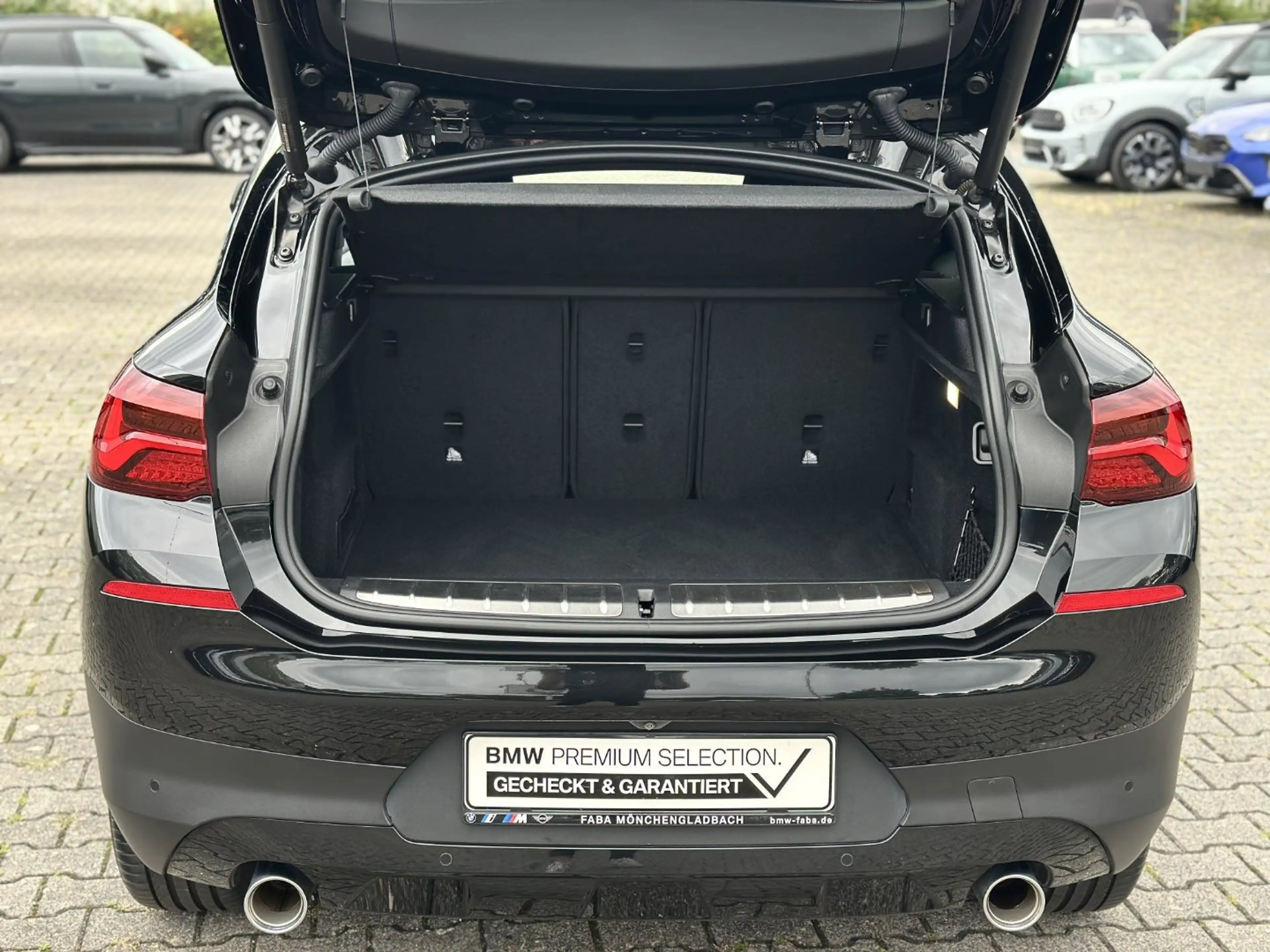 BMW X2 sDrive20i — photo 7
