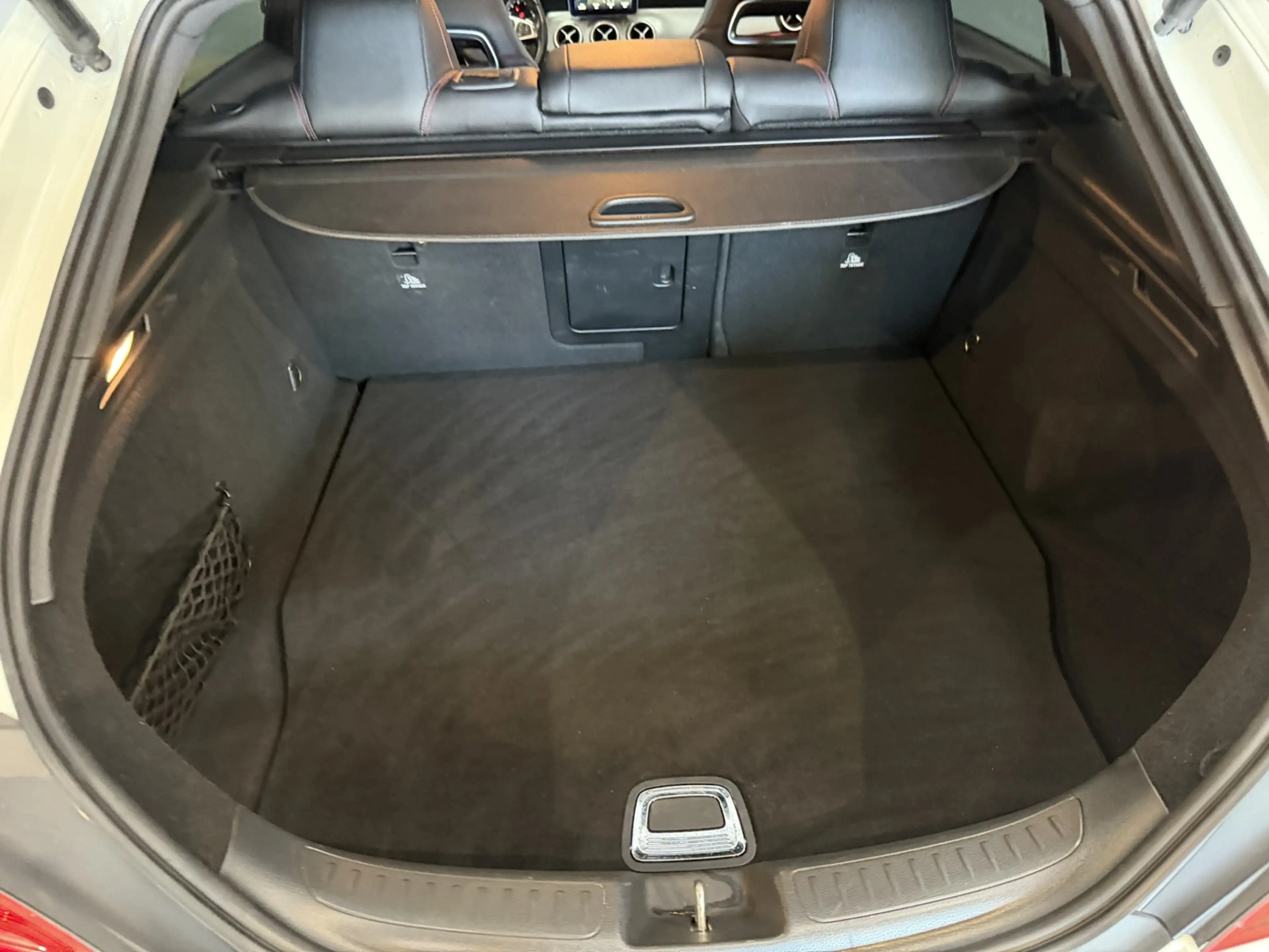 Mercedes-Benz CLA 200 Shooting Brake AMG Ambition Airco ECC | Panorama | — photo 36