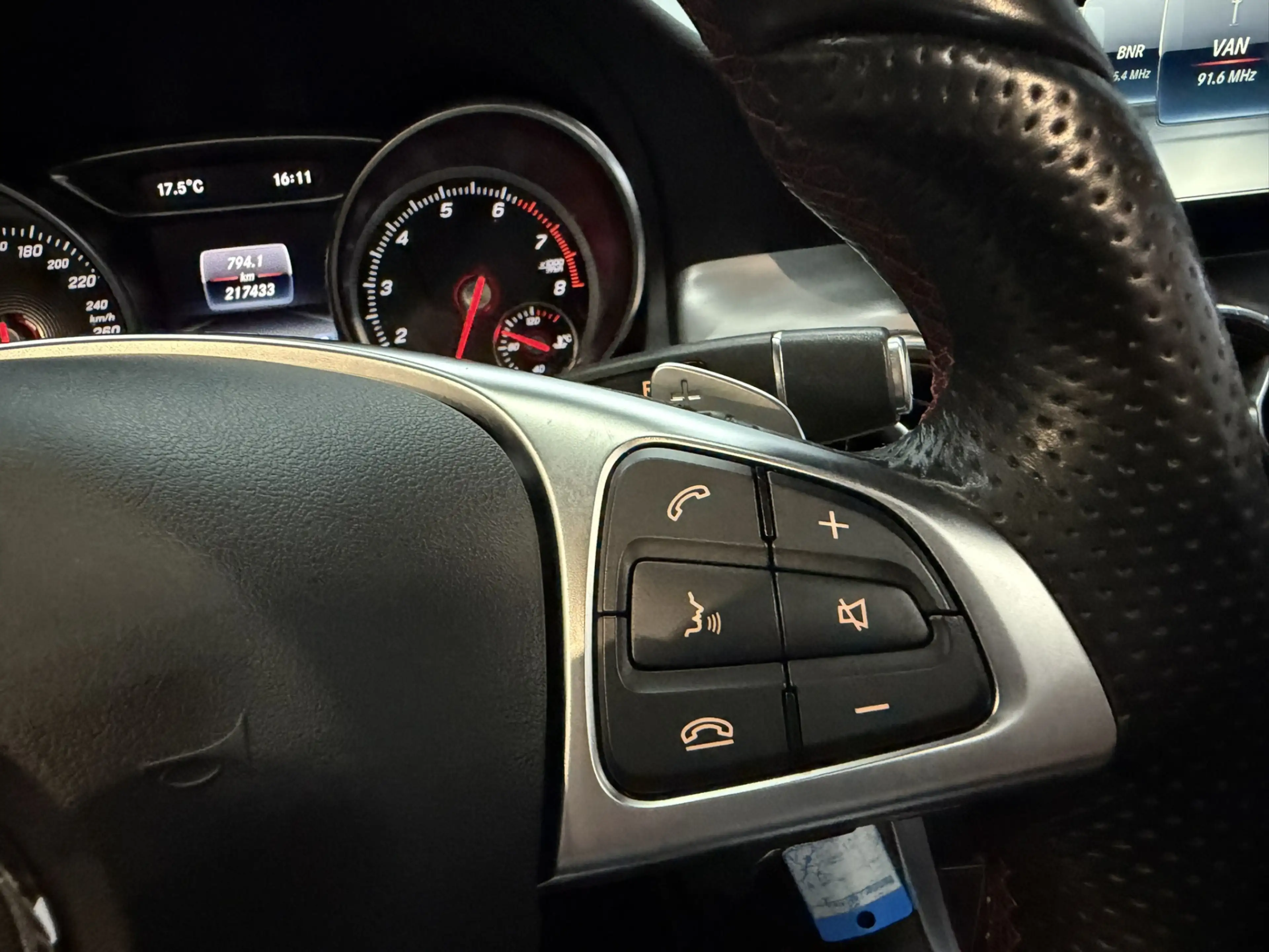 Mercedes-Benz CLA 200 Shooting Brake AMG Ambition Airco ECC | Panorama | — photo 17
