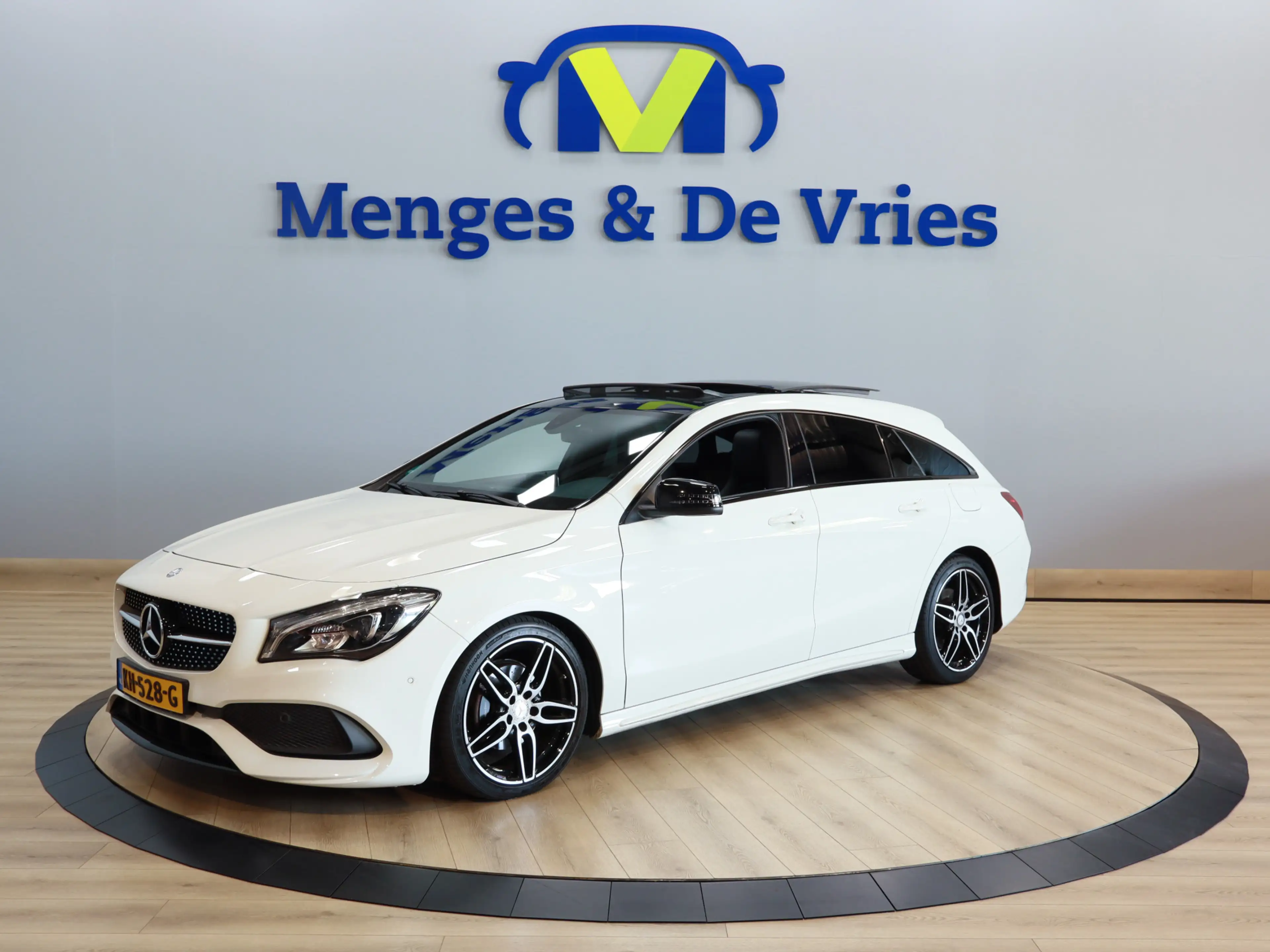 Mercedes-Benz CLA 200 Shooting Brake AMG Ambition Airco ECC | Panorama | — photo 7