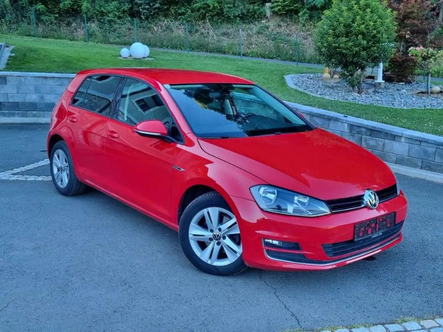 Volkswagen Golf Golf Comfortline 1,6 BMT TDI DSG Comfortline Rot - 1