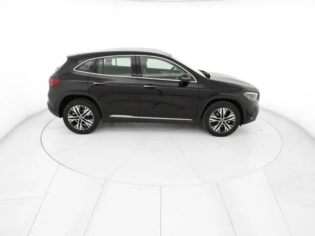 Mercedes-Benz GLA 200 d progressive advanced plus auto, миниатюра 5
