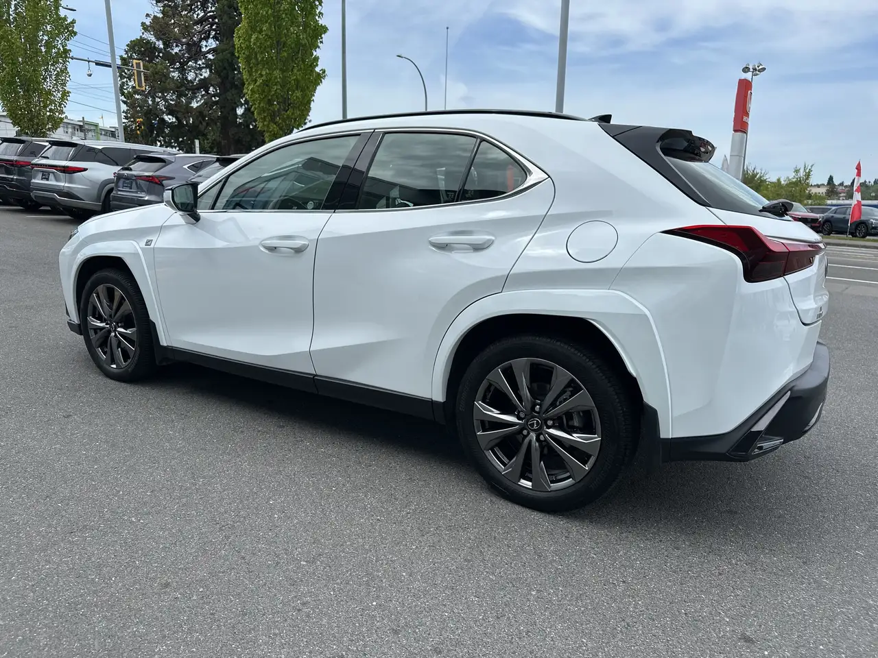 Lexus UX снимка Lexus UX