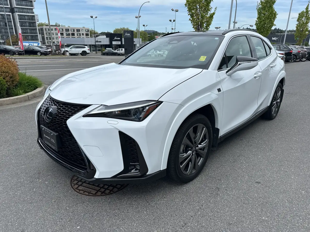 Lexus UX снимка Lexus UX