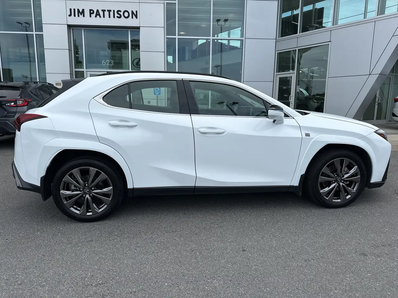 Lexus UX снимка Lexus UX