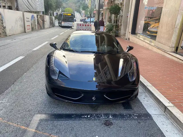 Ferrari 458 458 Italia 4.5 V8 570ch