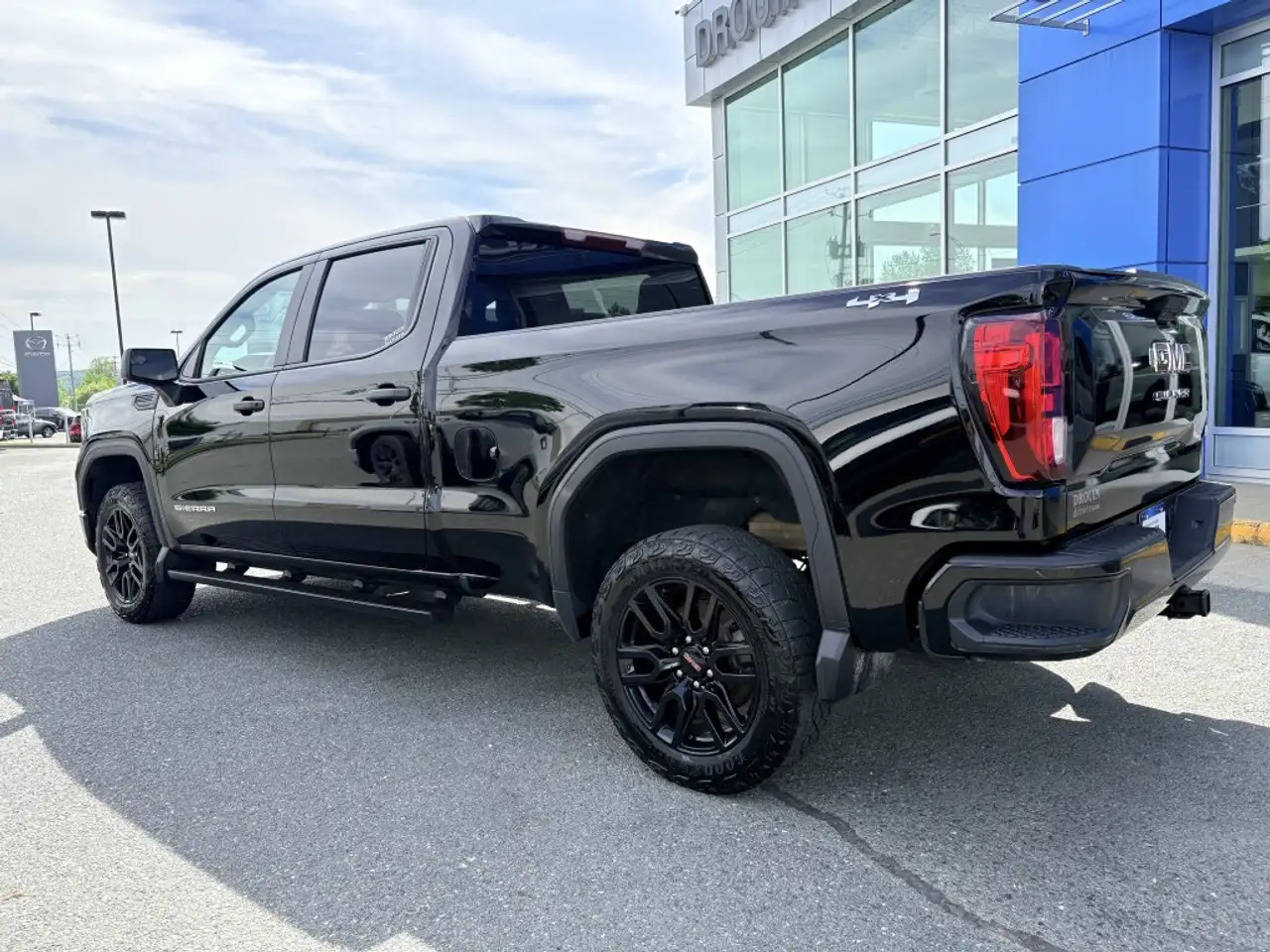 GMC Sierra 1500 photo GMC Sierra 1500