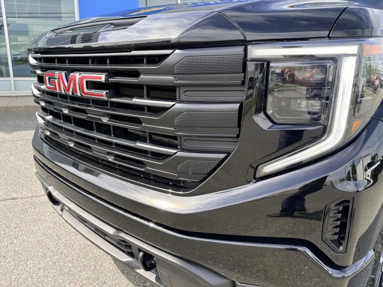 GMC Sierra 1500 photo GMC Sierra 1500
