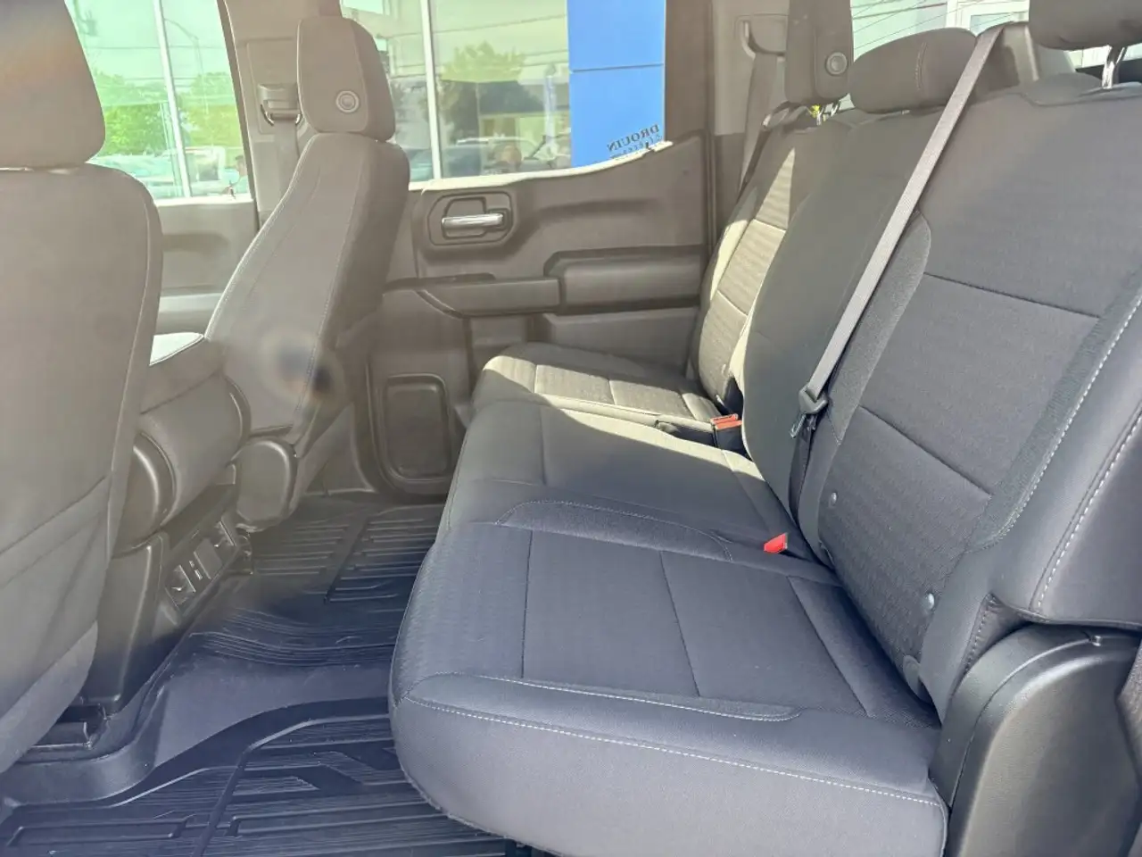 GMC Sierra 1500 photo GMC Sierra 1500