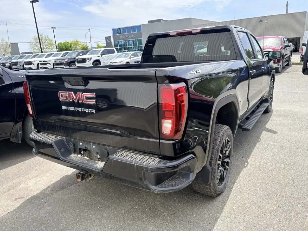 GMC Sierra 1500 снимка GMC Sierra 1500