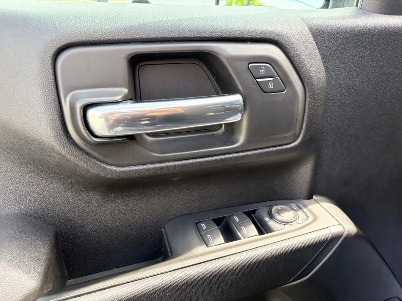 GMC Sierra 1500 photo GMC Sierra 1500