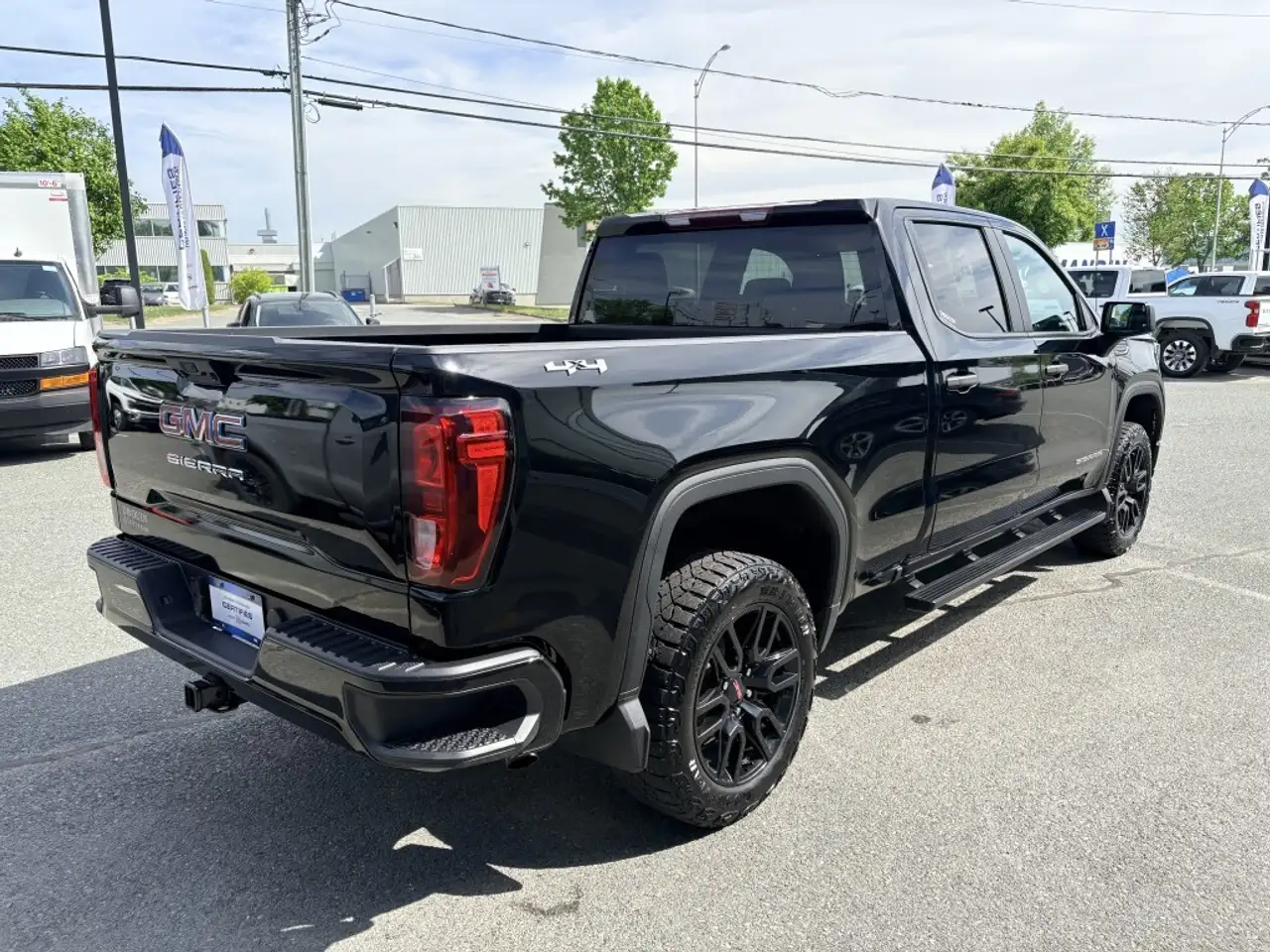 GMC Sierra 1500 photo GMC Sierra 1500