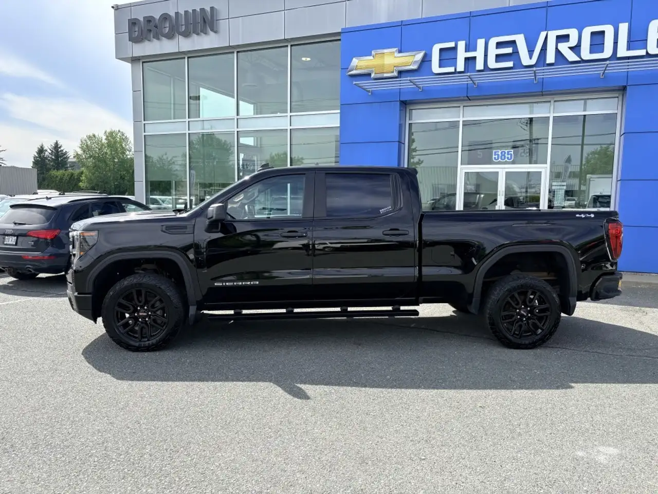 GMC Sierra 1500 photo GMC Sierra 1500