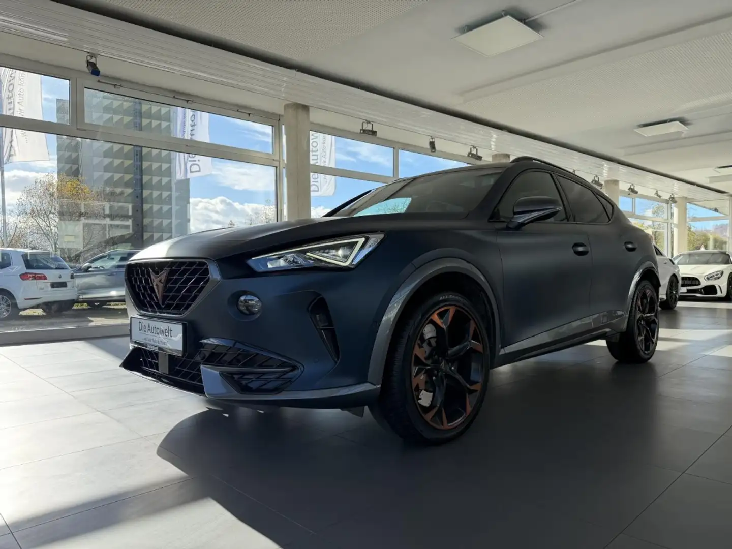 CUPRA Formentor 2,0 TSI VZ 4D DSG LEDER LED NAVI KAM PANO Klima Blau - 2