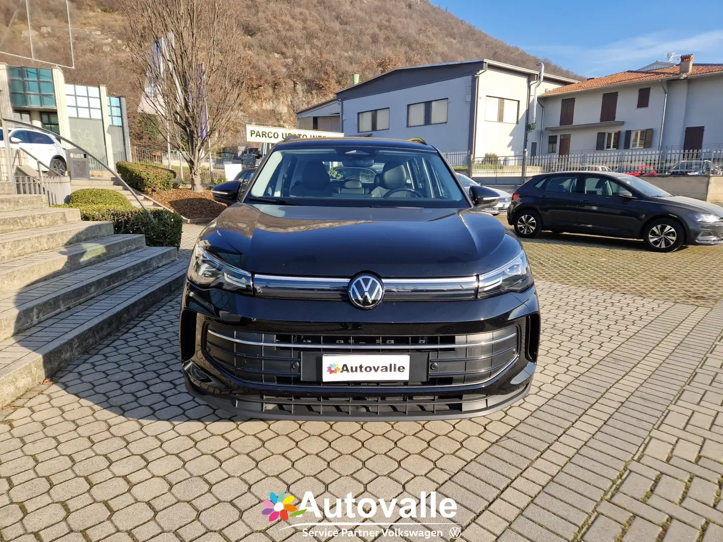 Volkswagen Tiguan Tiguan 2.0 TDI 150 CV DSG Life Nero - 2