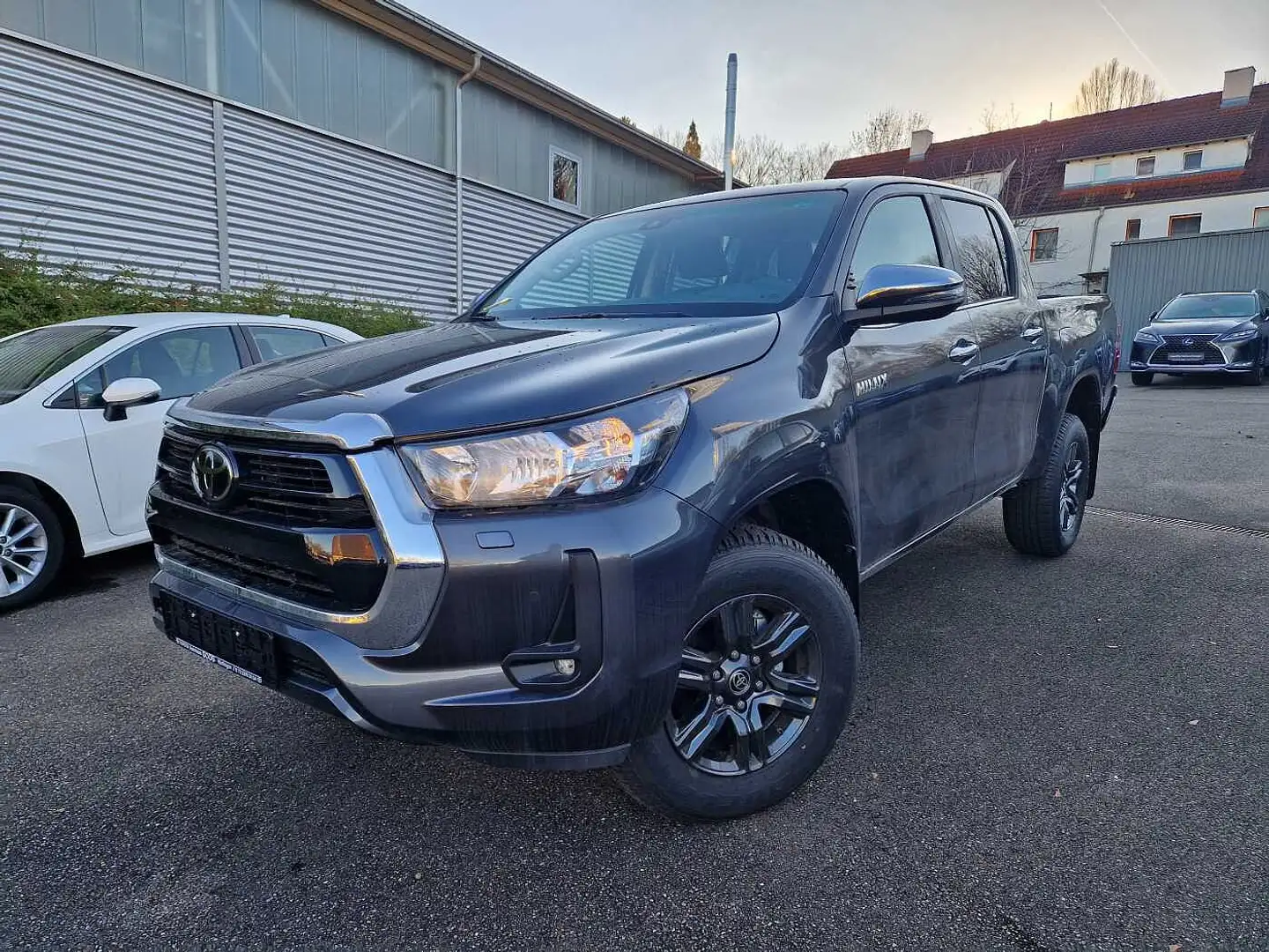 Toyota Hilux D-4D 4x4 Double Cab Comfort Gris - 1
