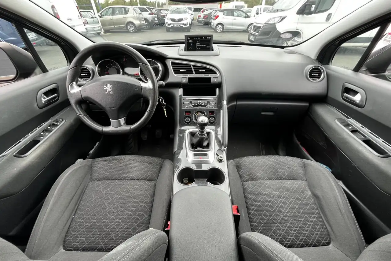 Peugeot 3008 3008 — photo 12