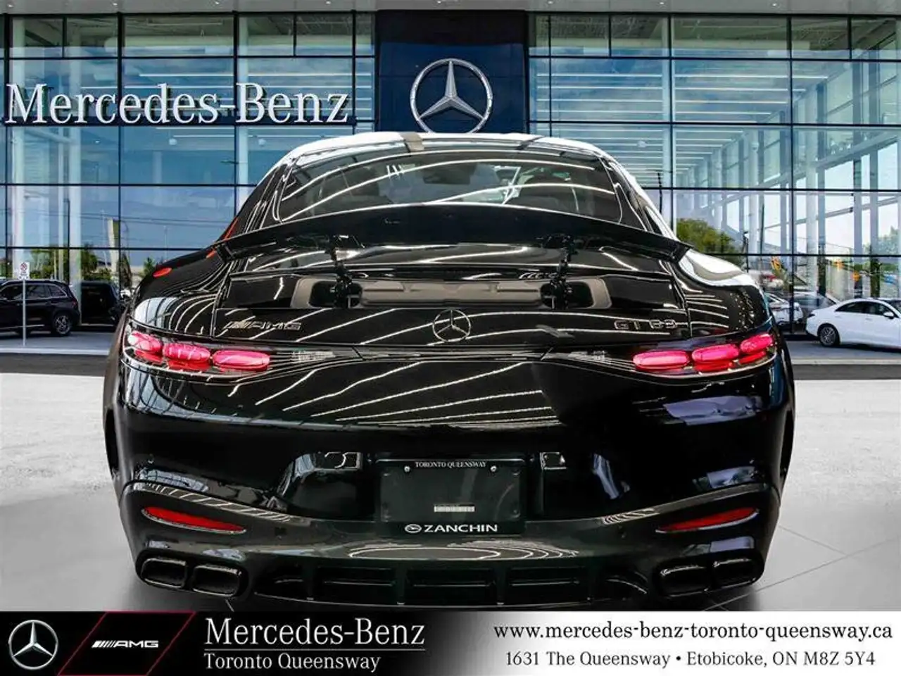 Mercedes-Benz AMG GT снимка Mercedes-Benz AMG GT