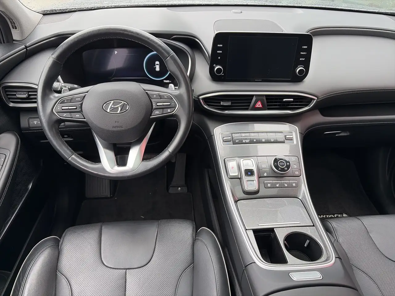Hyundai SANTA FE снимка Hyundai SANTA FE
