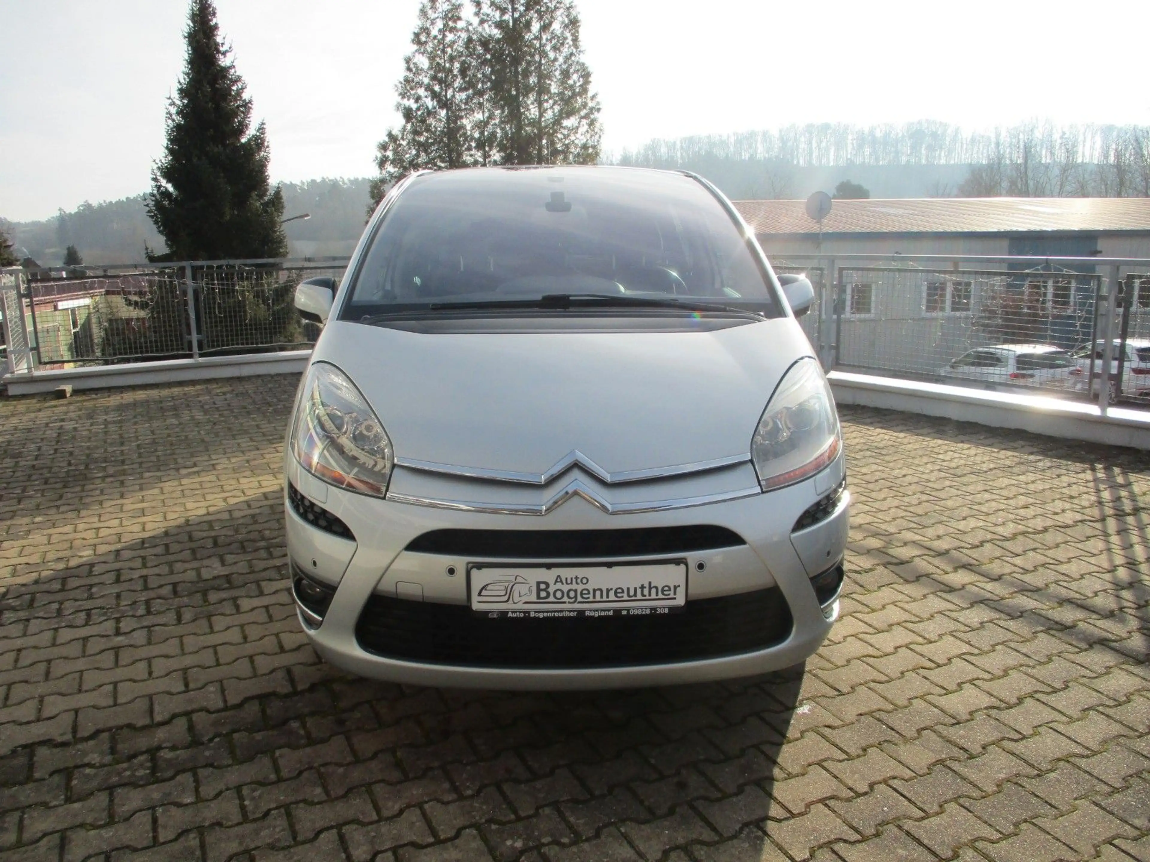 Citroen C4 Picasso Exclusive+Panoramafrontscheibe — photo 7