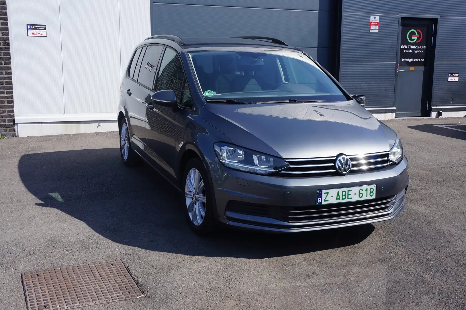 Volkswagen Touran 2.0 TDi SCR Highline - 2
