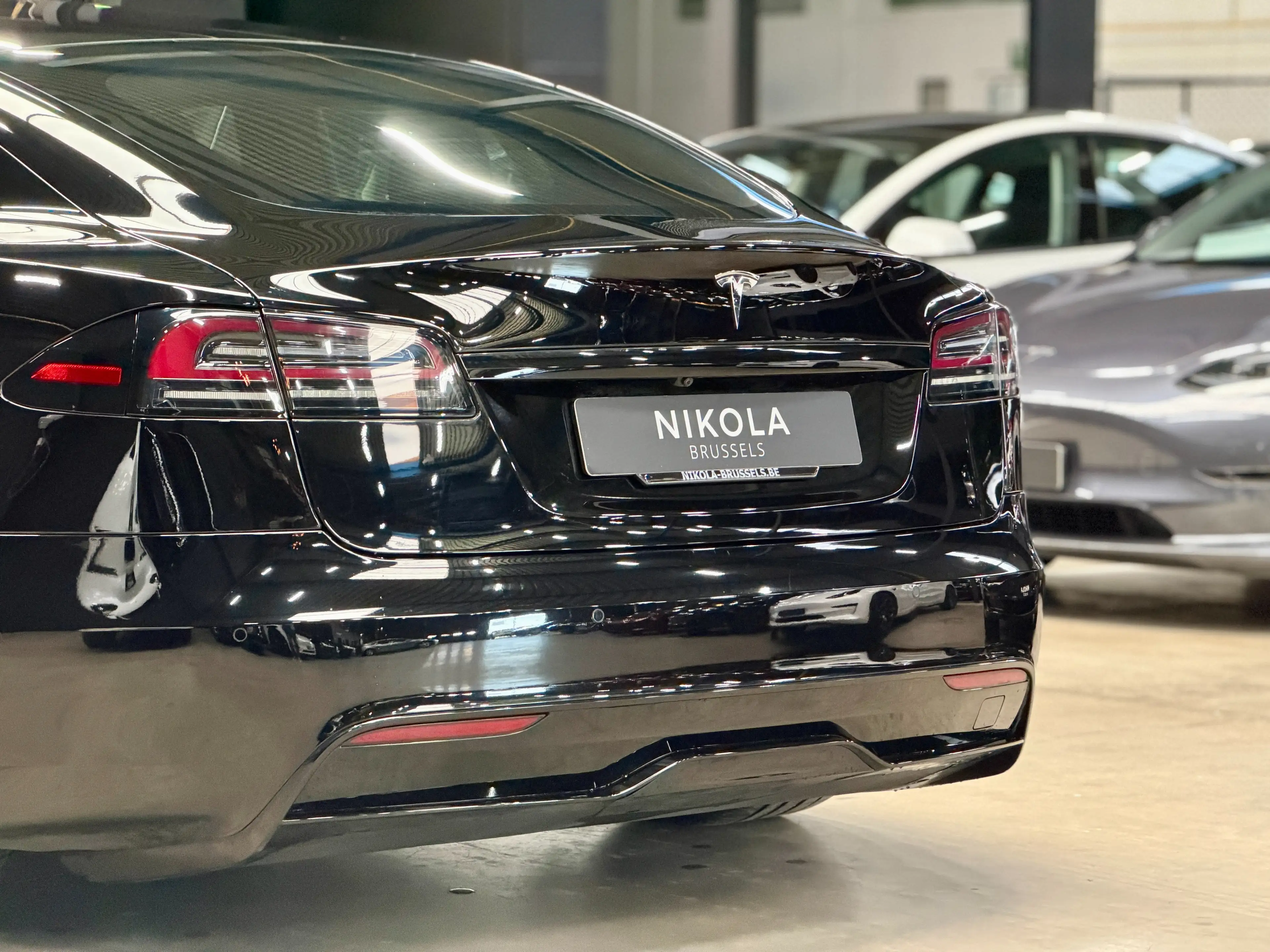 Tesla Model S LONG RANGE - 23 - FULL SELF DRIVE - FULL BLACK — photo 8