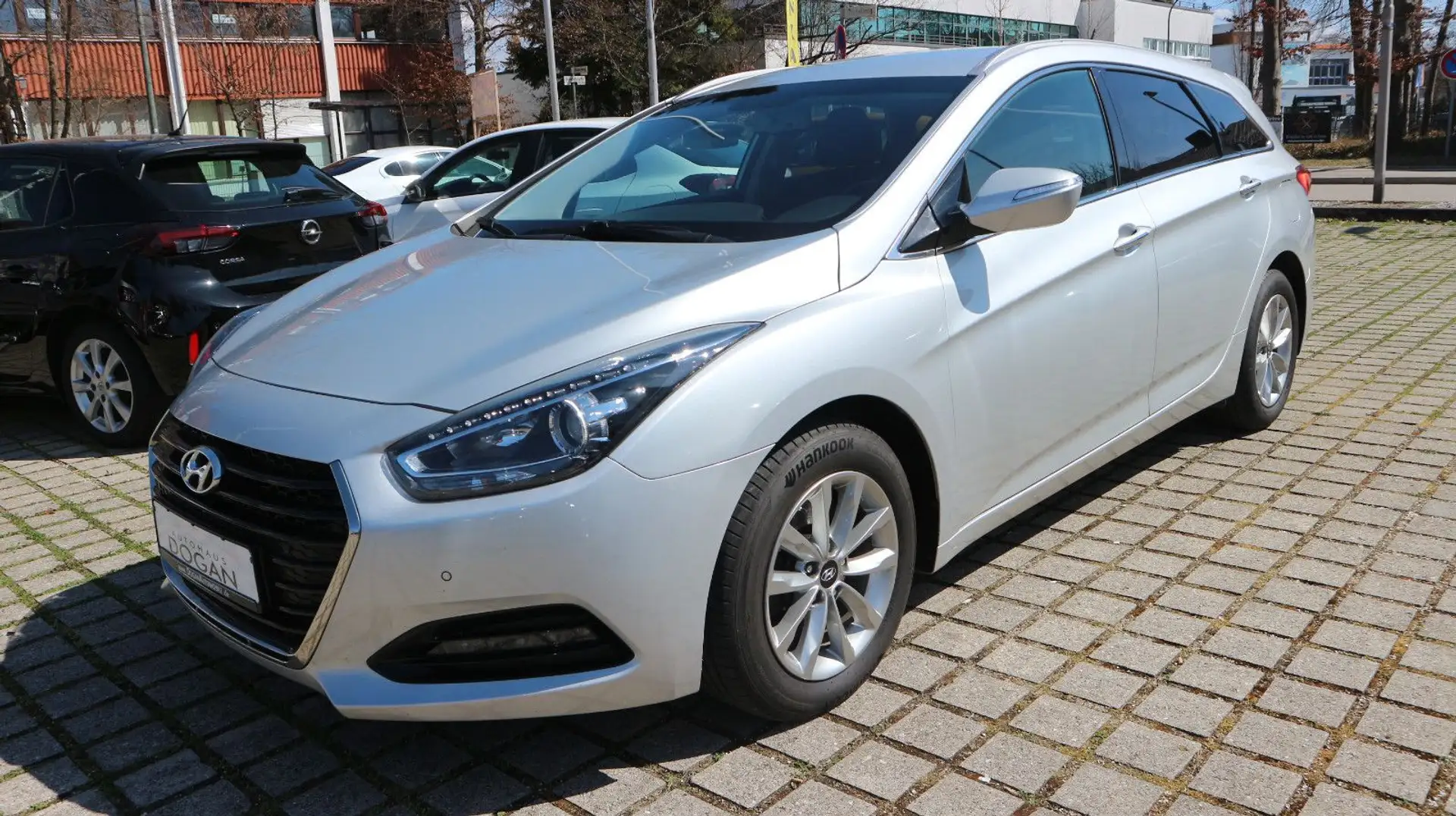 Hyundai i40 cw blue Trend*Klimautomatik*Sitzheizung* - 1