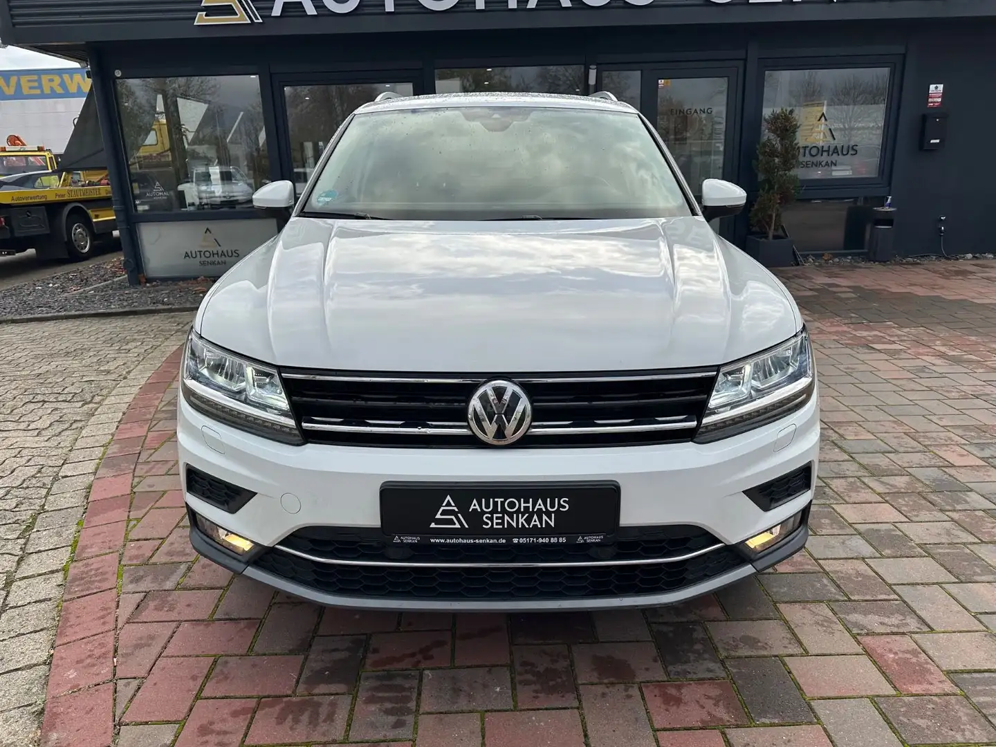 Volkswagen Tiguan 2.0 TDI DSG Highline*VIRTUAL*LED*NAVI*ACC Weiß - 2