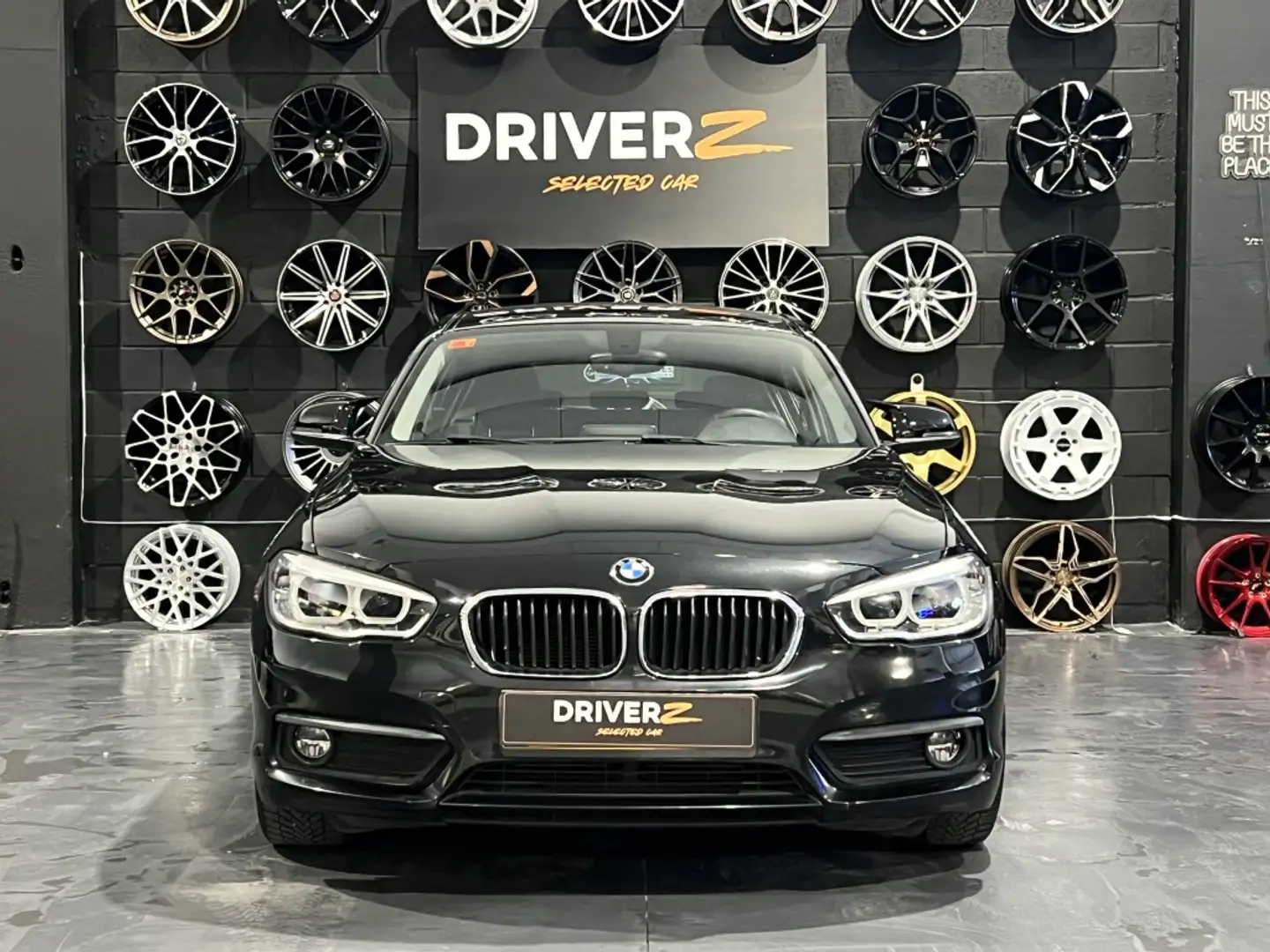 BMW 116 116d Noir - 2