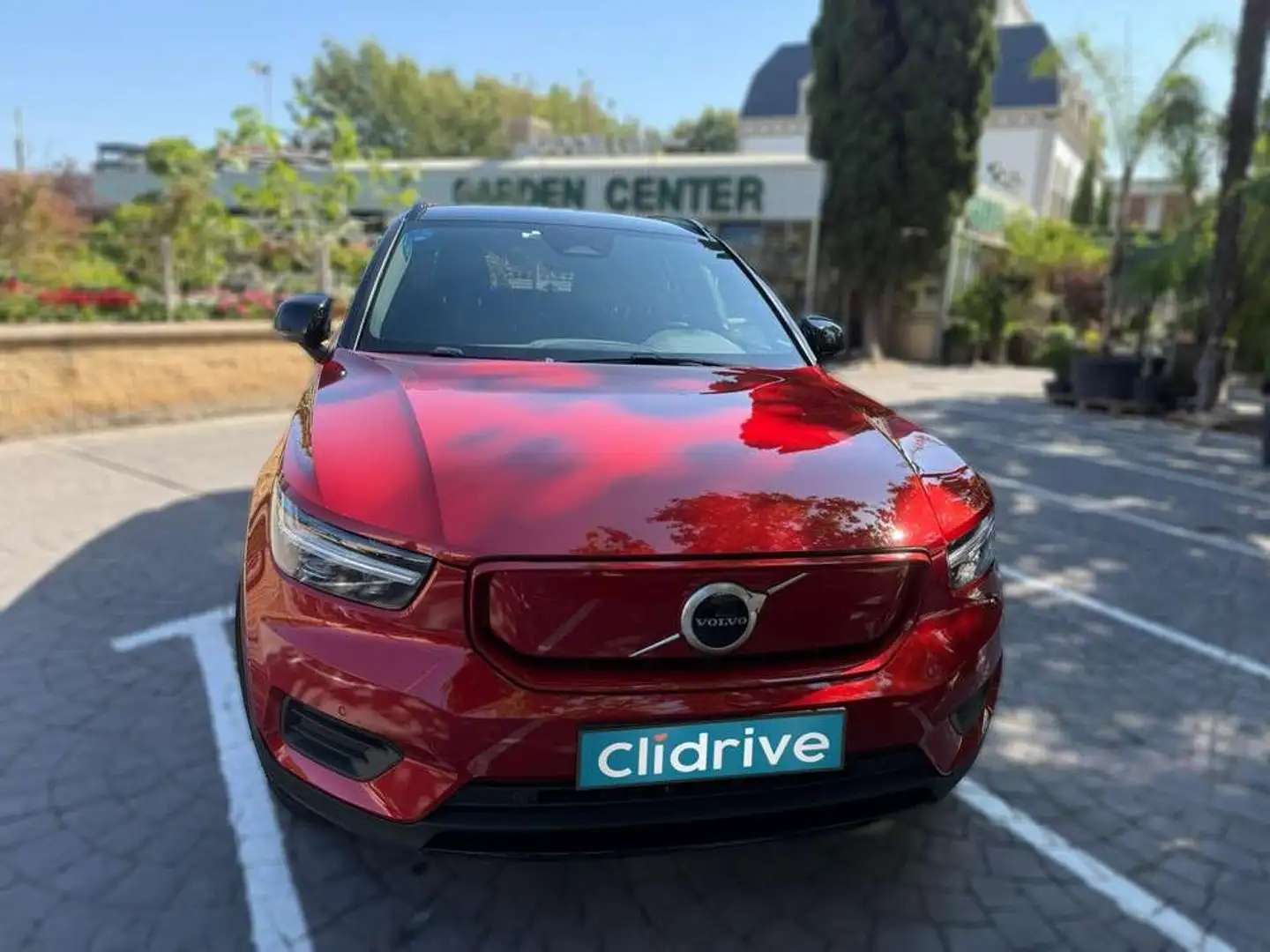Volvo XC40 Recharge Core Eléctrico Puro Rojo - 2