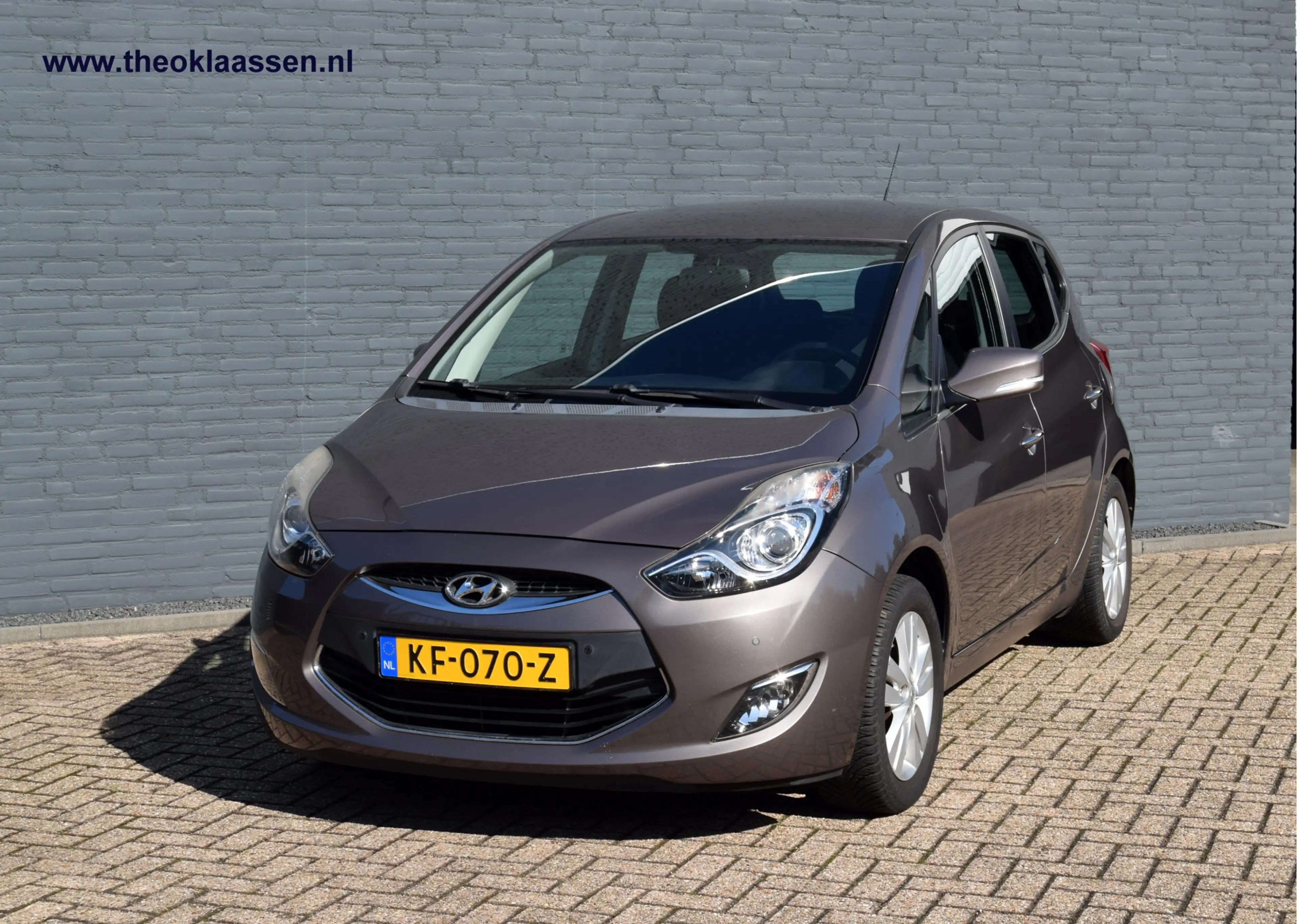 Hyundai iX20 1.4i i-Motion Climate Cruise Navi — photo 2