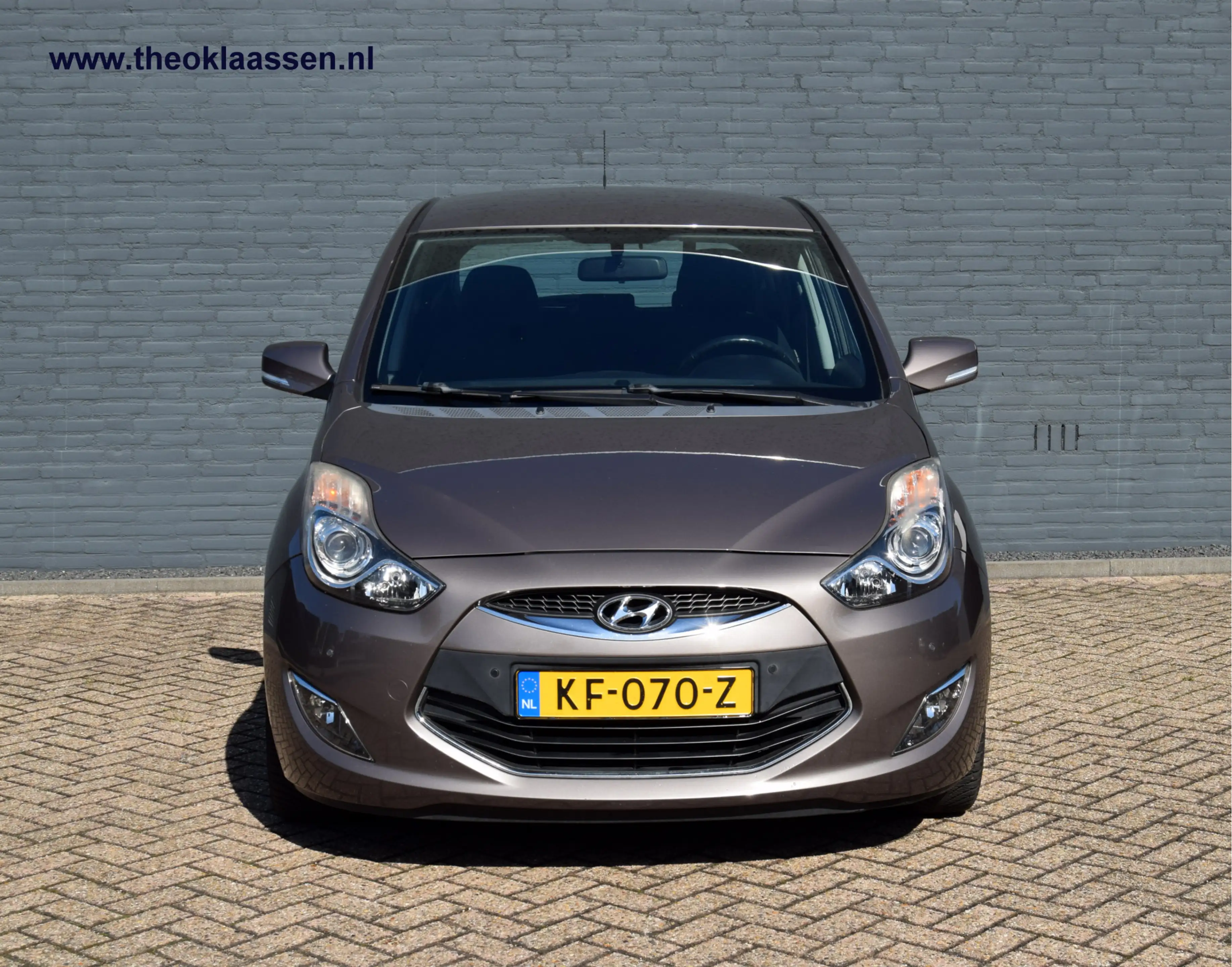 Hyundai iX20 1.4i i-Motion Climate Cruise Navi — photo 11