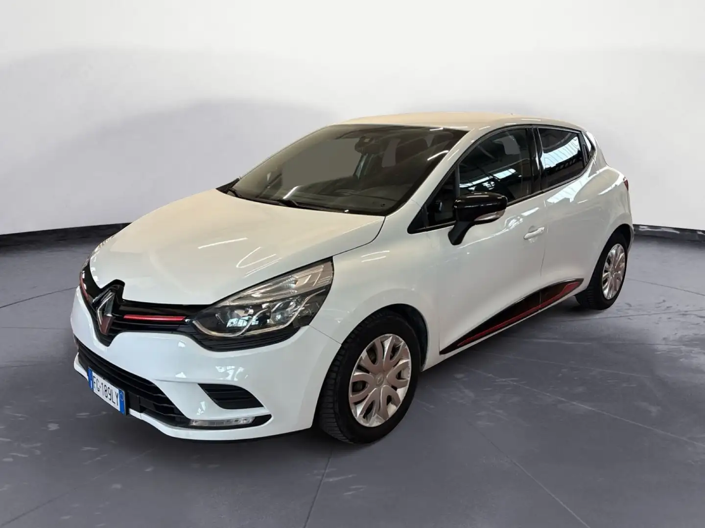 Renault Clio CLIO 1.5 Blanc - 1