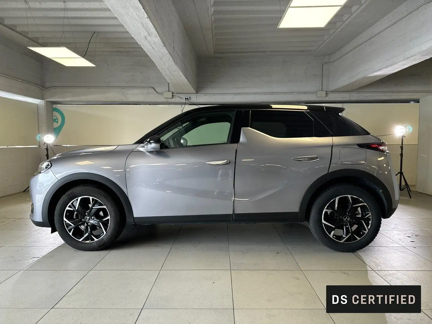 DS Automobiles DS 3 Crossback PureTech 130 Automatico So Chic Grigio - 2