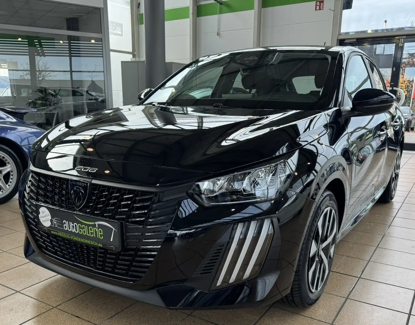 Peugeot 208 208 Benzin 100 Style - 1