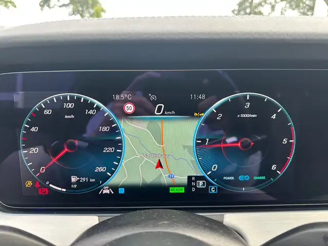 Mercedes-Benz E-Class view 17