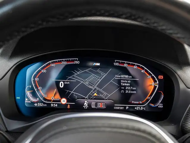 BMW X3 view 13