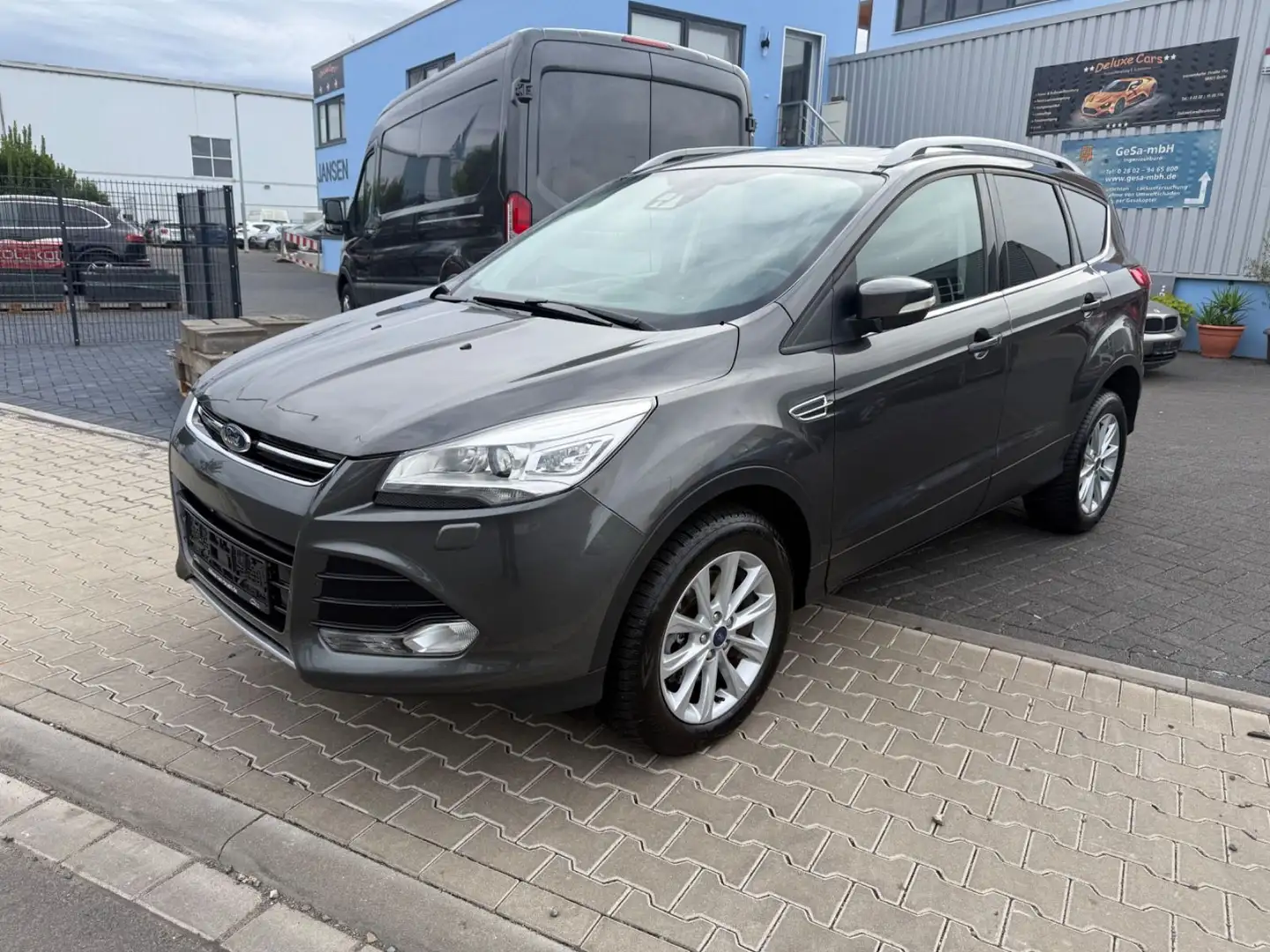 Ford Kuga Titanium TOP ZUSTAND/KLIMA/AUTOMATIK Grau - 1