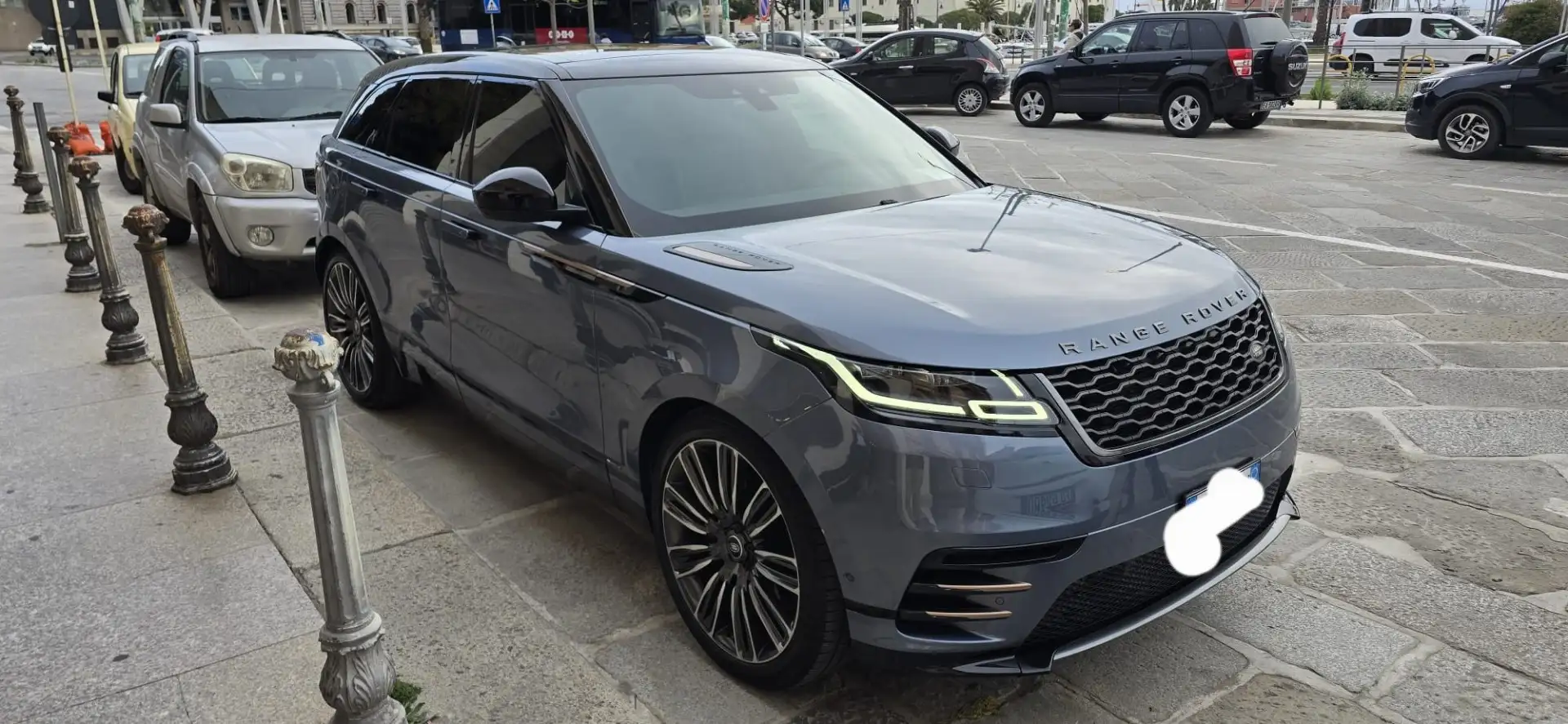 Land Rover Range Rover Velar 3.0 V6 sd6 R-Dynamic SE 300cv auto - 2
