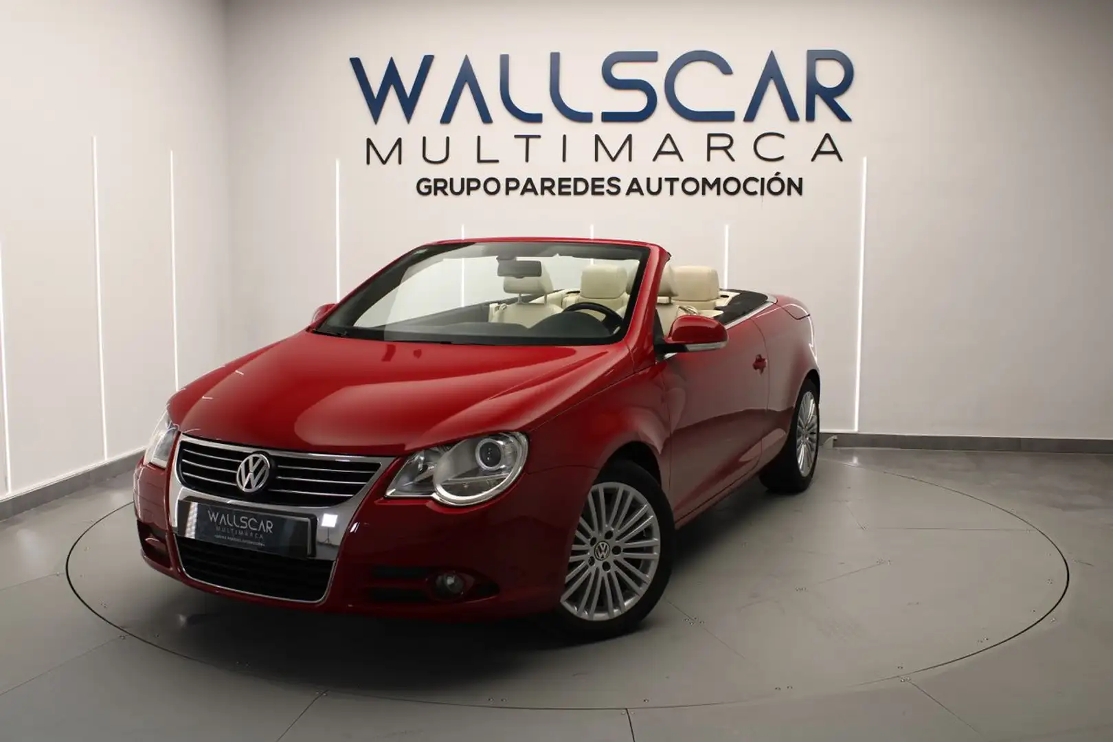 Volkswagen Eos 2.0TDI Individual DPF Rojo - 2