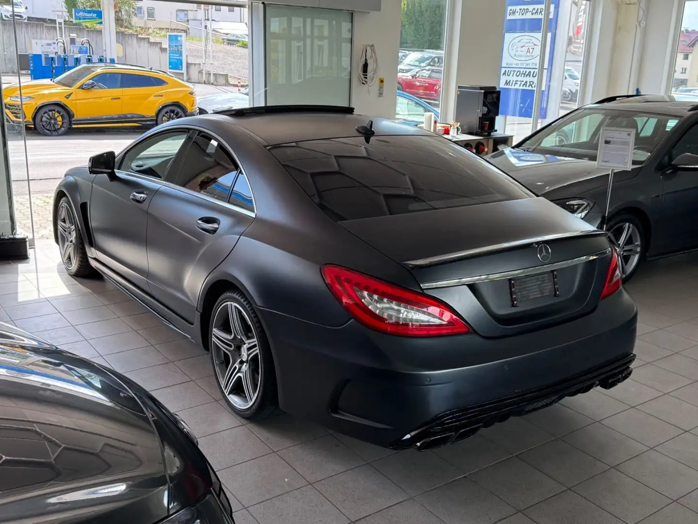 Mercedes-Benz CLS 63 AMG Performance PRIOR Carbon Designo B&O Grau - 2