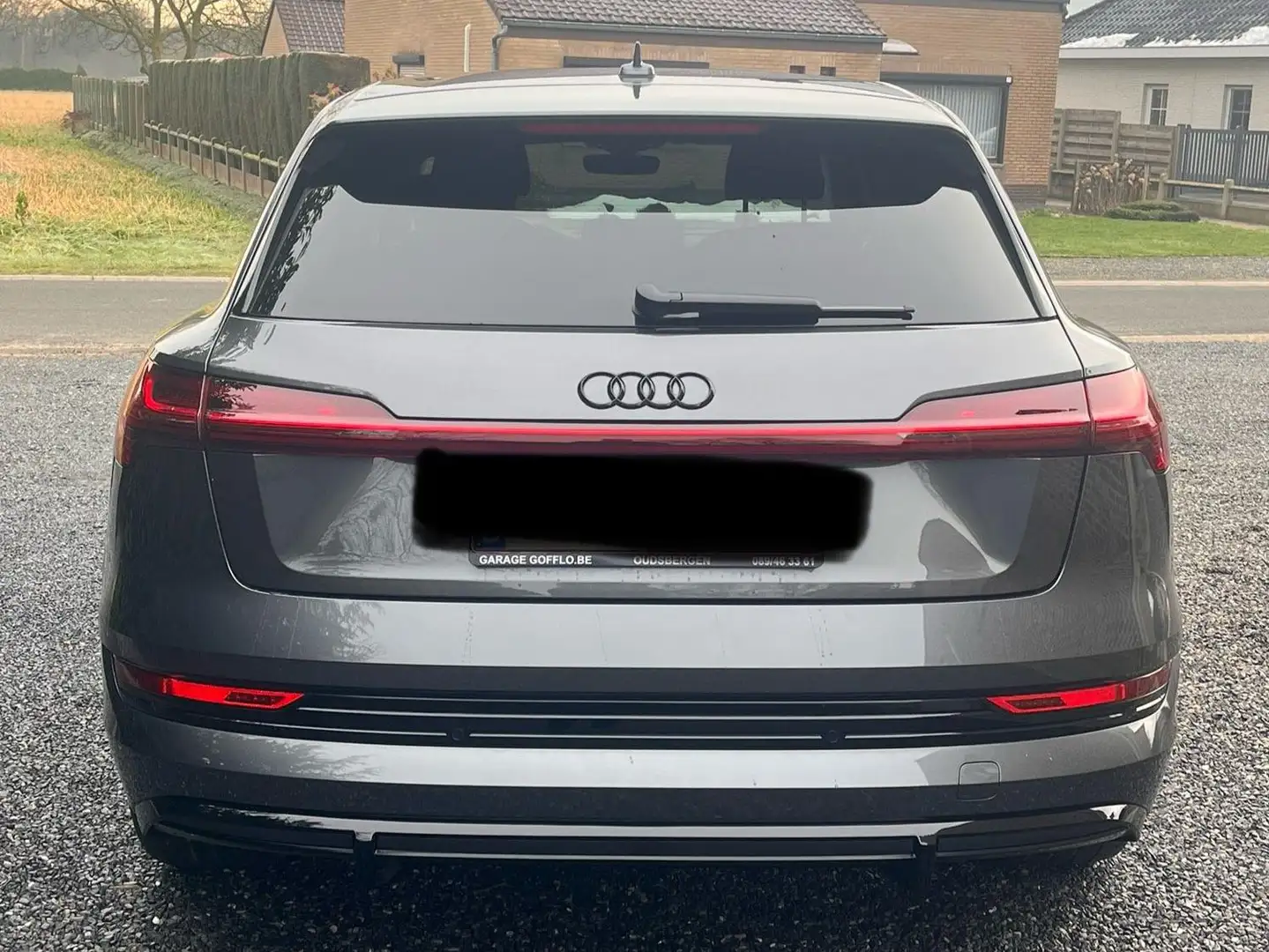 Audi e-tron e-tron 55 quattro S line Gris - 1