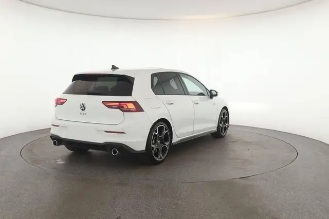 Volkswagen Golf view 12