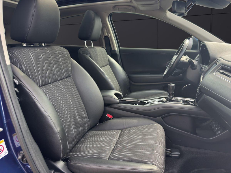 Honda HR-V 1.6 DTEC Executive Pano Kamera Navi — photo 13